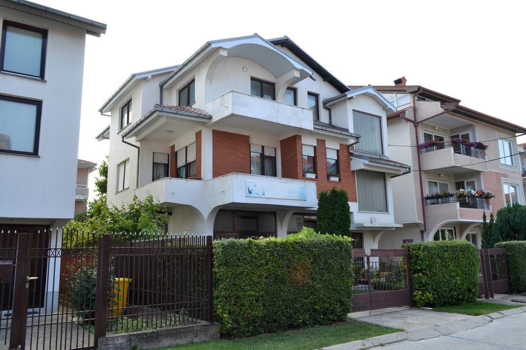 Apartment In Прилеп Екстериор снимка